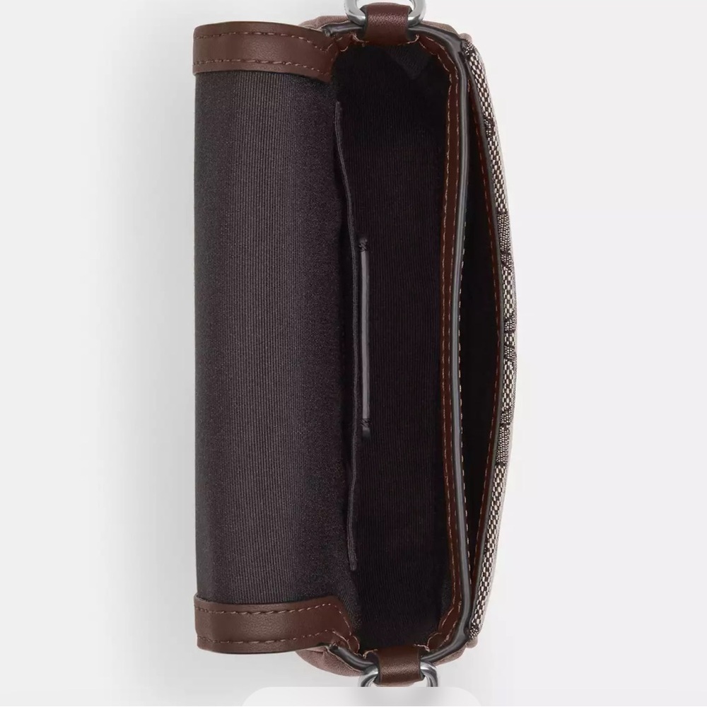 Coach Brown Crossbody Bag - Picture 4 of 8